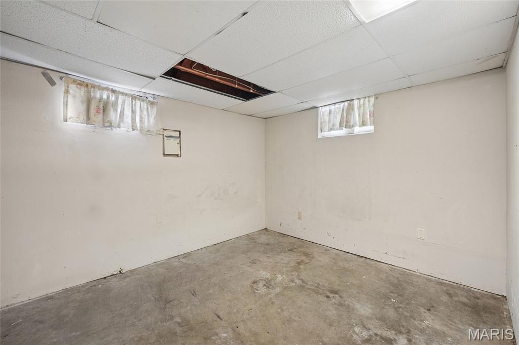 9299 Lucas And Hunt Road St. Louis, MO 63136 - Photo 10 of 19