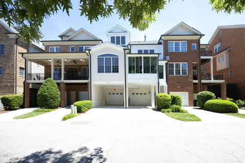 $1,850,000 | 217 Oval Park Place, Chapel Hill, NC 27517