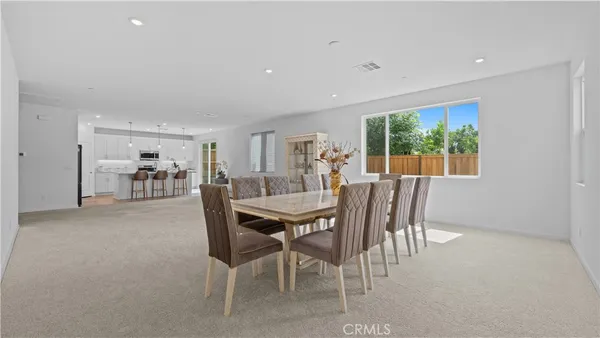 $949,900 | 11755 Fenton Avenue, Sylmar, CA 91342