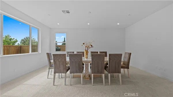 $949,900 | 11755 Fenton Avenue, Sylmar, CA 91342