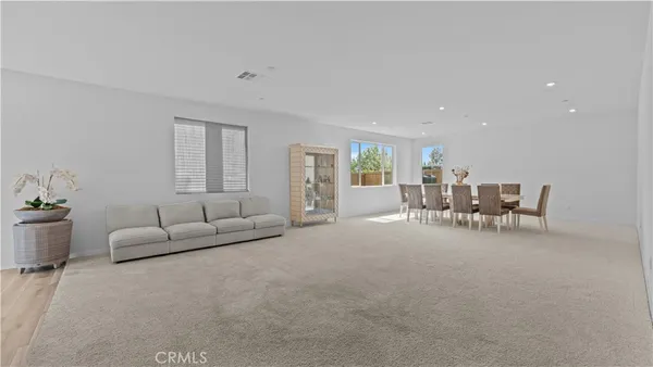 $949,900 | 11755 Fenton Avenue, Sylmar, CA 91342