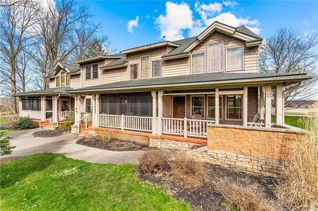 $699,999 | 13111 Pa-618, Conneaut Lake, PA 16316