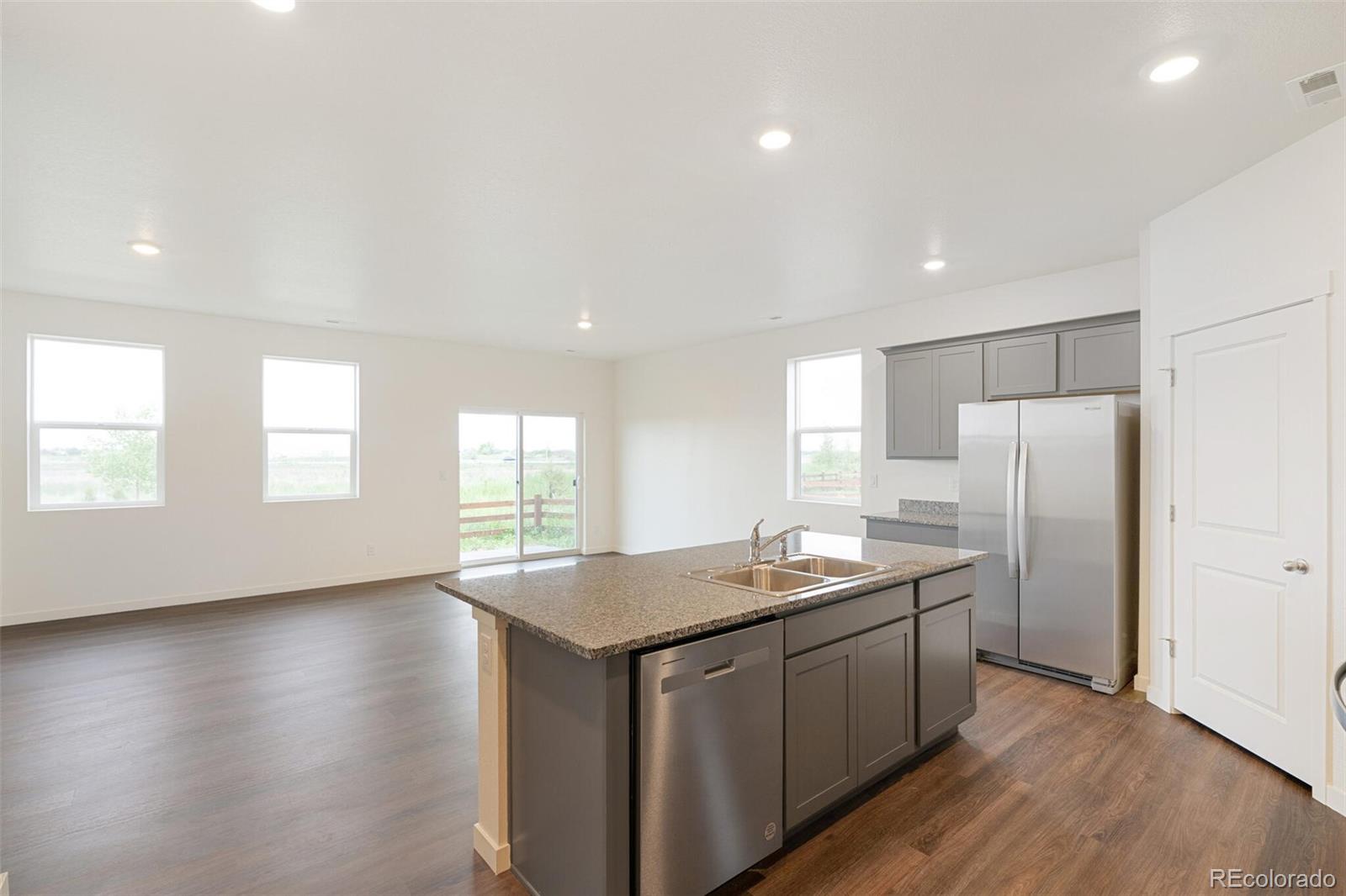 4769 Lynxes Way Johnstown, CO 80534 - Photo 15 of 27