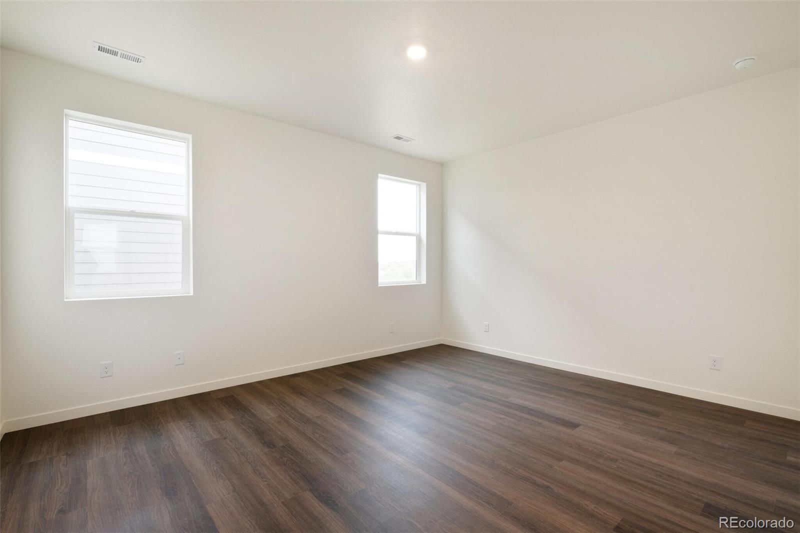 4769 Lynxes Way Johnstown, CO 80534 - Photo 18 of 27