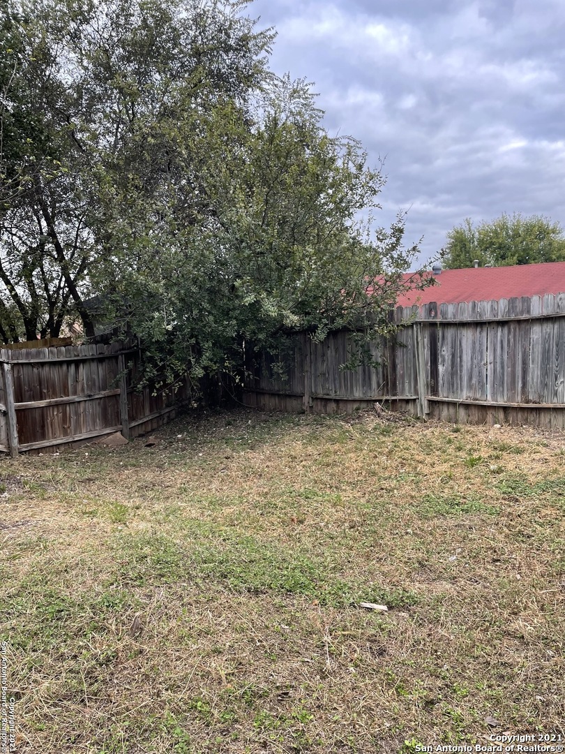 11249 Terra Loop Road San Antonio, TX 78233 - Photo 12 of 12