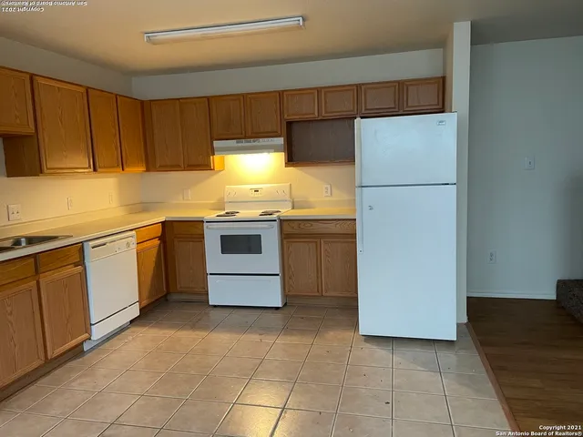 $1,350 | 11249 Terra Loop Road, San Antonio, TX 78233