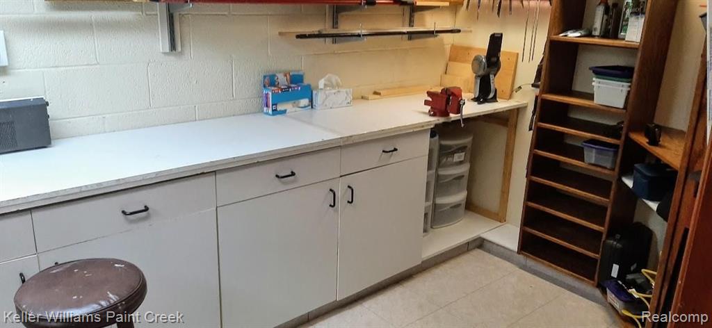 1771 Barr Road Oxford, MI 48370 - Photo 20 of 24