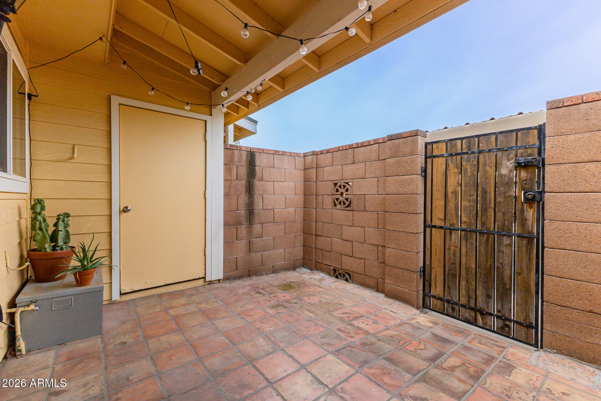 4843 East Corral Road, Unit 4 Phoenix, AZ 85044 - Photo 20 of 36 a view of entryway