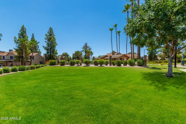$322,000 | 4843 East Corral Road, Unit 4, Phoenix, AZ 85044