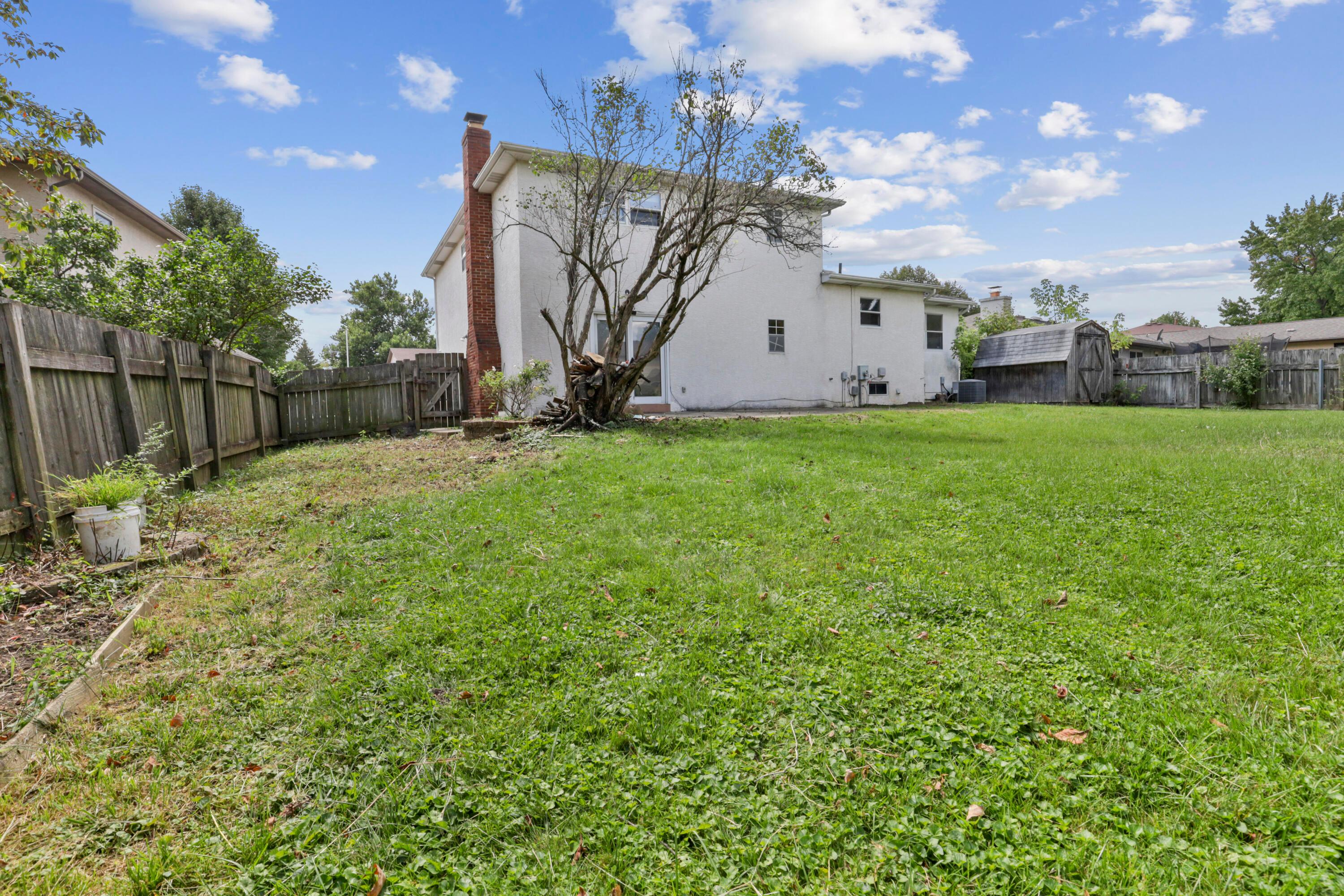 1866 Dorsetshire Road Columbus, OH 43229 - Photo 15 of 44 IMG_9643