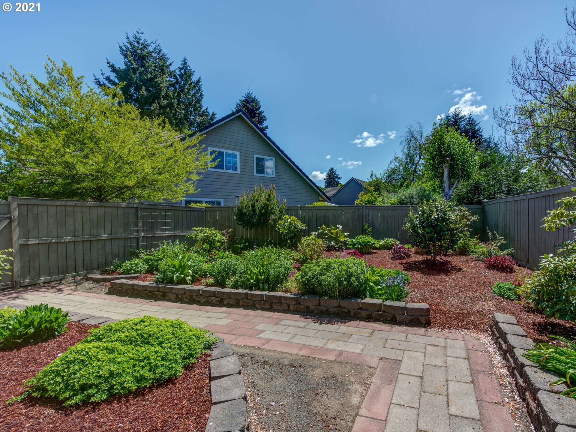 856 Raintree Way Springfield, OR 97477 - Photo 26 of 32