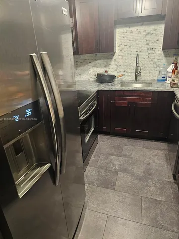 a close view of stove top oven