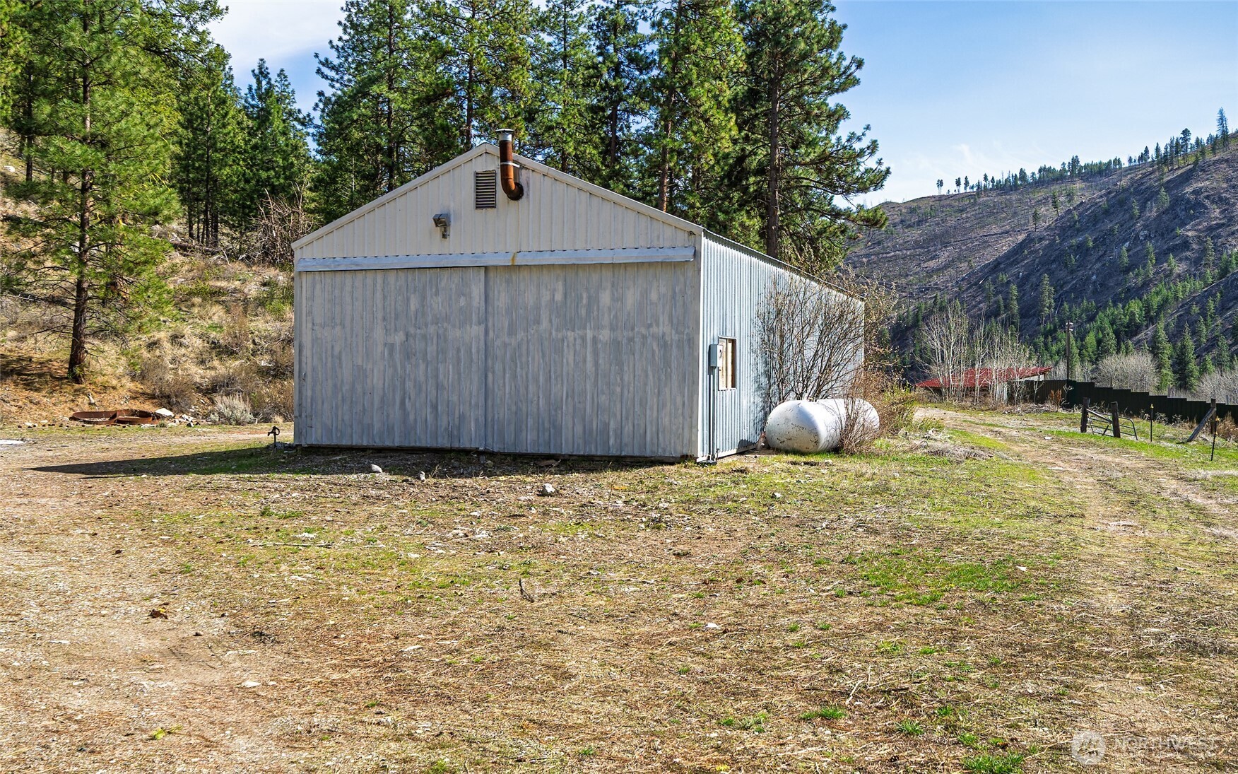 710 Antoine Creek Road Chelan, WA 98816 - Photo 34 of 39