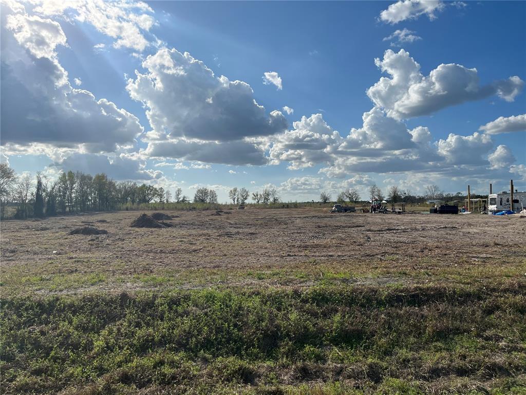 Tbd 185th Road Live Oak, FL 32060 - Photo 17 of 17 a view of a big yard of the house