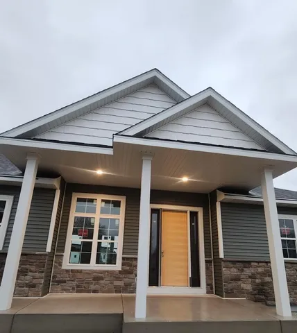 $697,500 | 2161 Wallace Lake Road, Unit LT10, Trenton, WI 53090