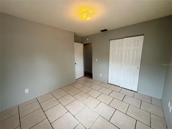 $1,700 | 614 South Larry Drive, Deland, FL 32724