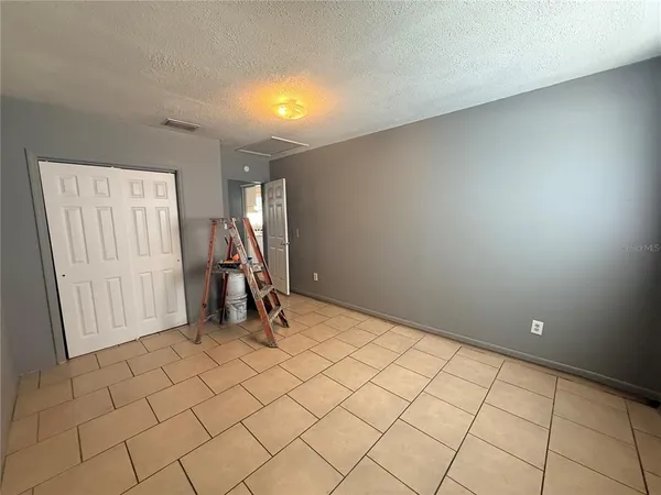 $1,700 | 614 South Larry Drive, Deland, FL 32724