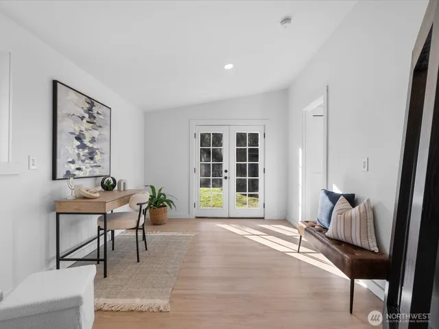 $750,000 | 5706 225th Street Southwest, Mountlake Terrace, WA 98043