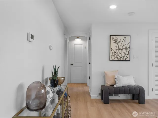 $750,000 | 5706 225th Street Southwest, Mountlake Terrace, WA 98043