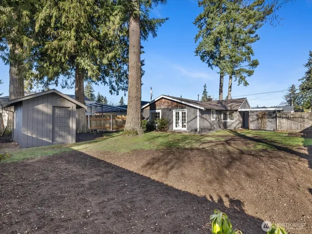 $750,000 | 5706 225th Street Southwest, Mountlake Terrace, WA 98043