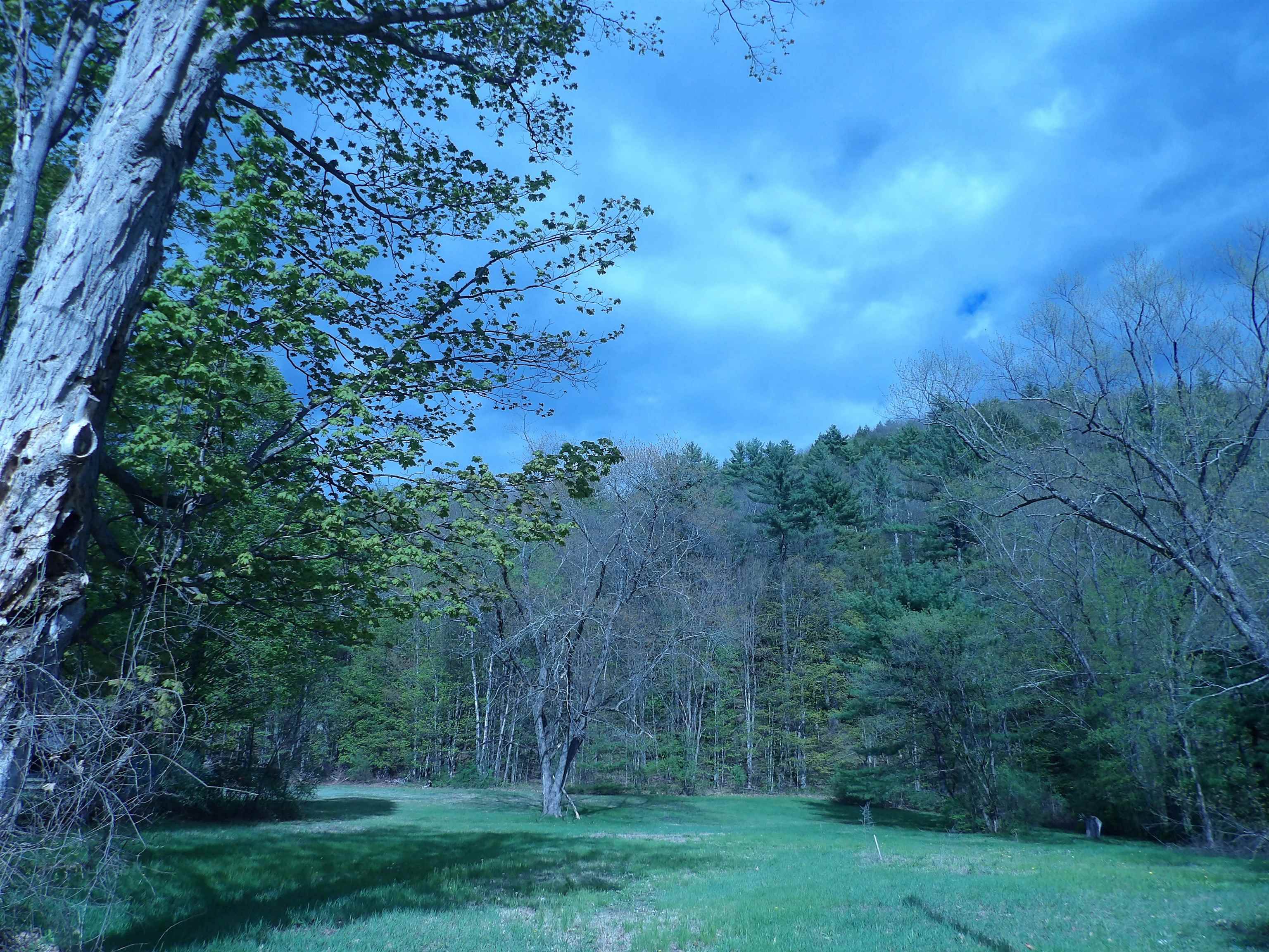 95 Old Church Road Claremont, NH 03743 - Photo 4 of 9
