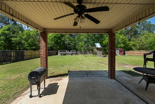 $340,000 | 1 Kenny's Court, Fort Mitchell, AL 36856