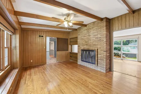 $995,000 | 5900 Windsor Drive, Fairway, KS 66205
