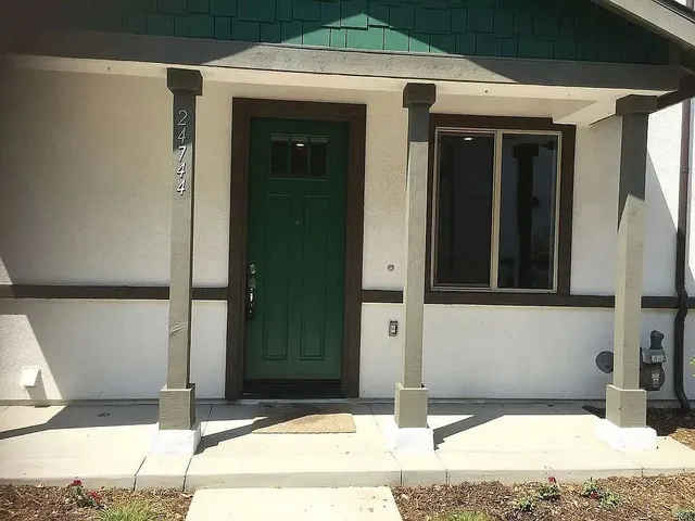 $447,999 | 24744 5th, San Bernardino, CA 92410