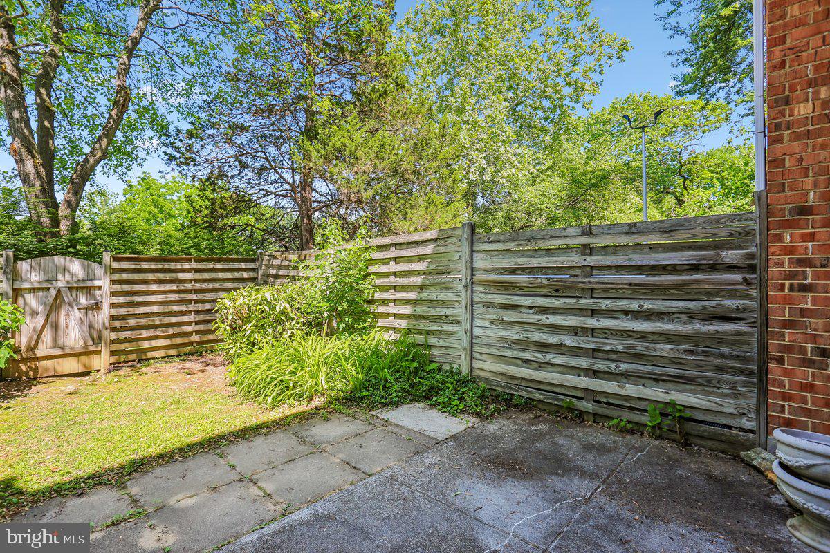 76 Timber Rock Road Gaithersburg, MD 20878 - Photo 6 of 51 a view of outdoor space and yard