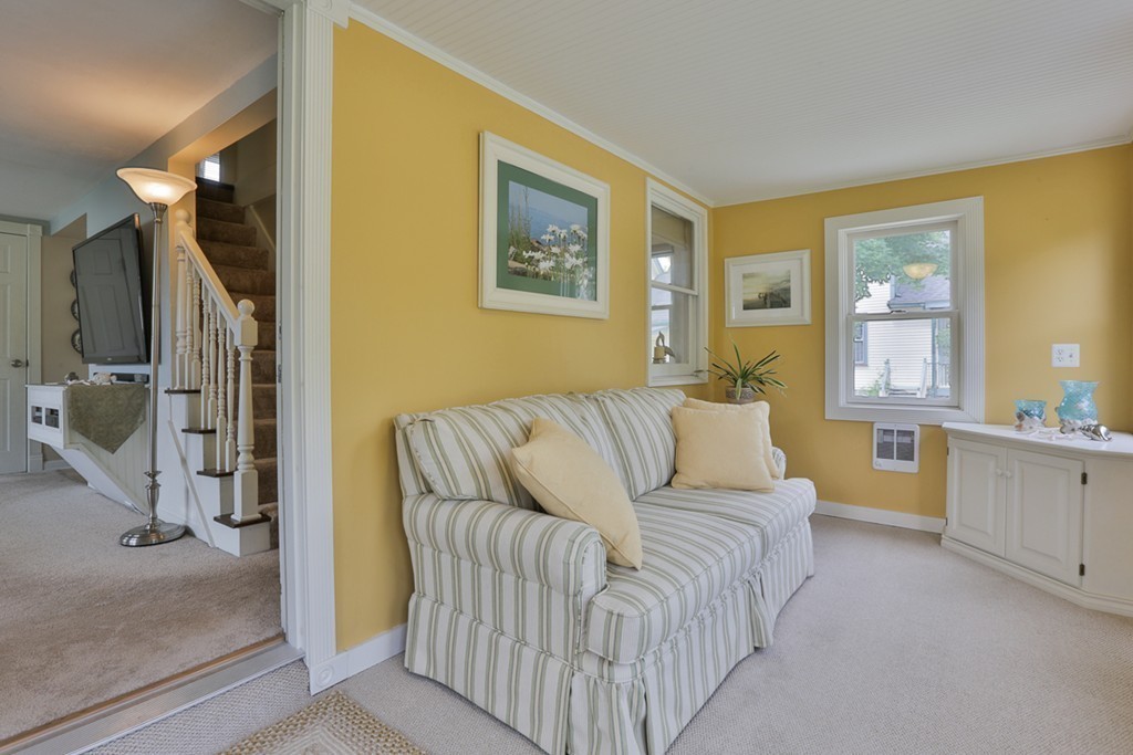 34 Ferry Road Salisbury, MA 01952 - Photo 5 of 30