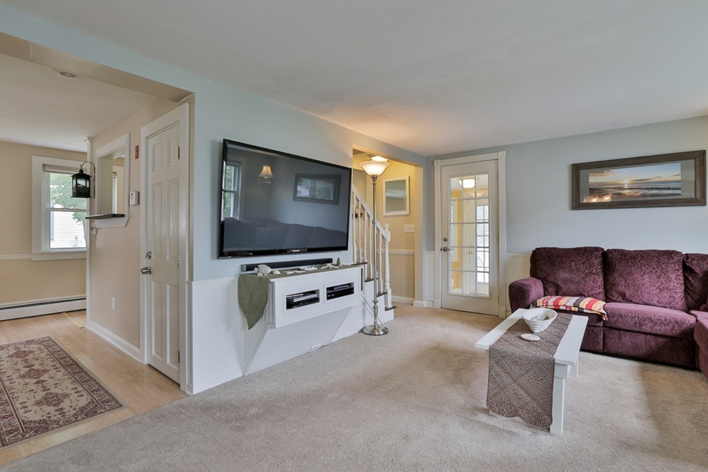 34 Ferry Road Salisbury, MA 01952 - Photo 10 of 30