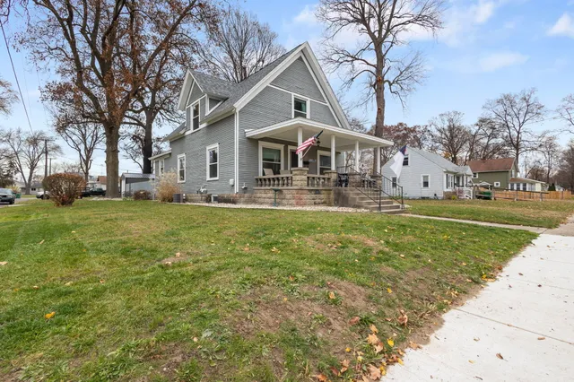 $189,900 | 101 Haines Street, Dowagiac, MI 49047