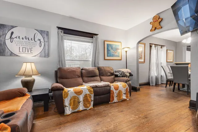 $210,000 | 101 Haines Street, Dowagiac, MI 49047