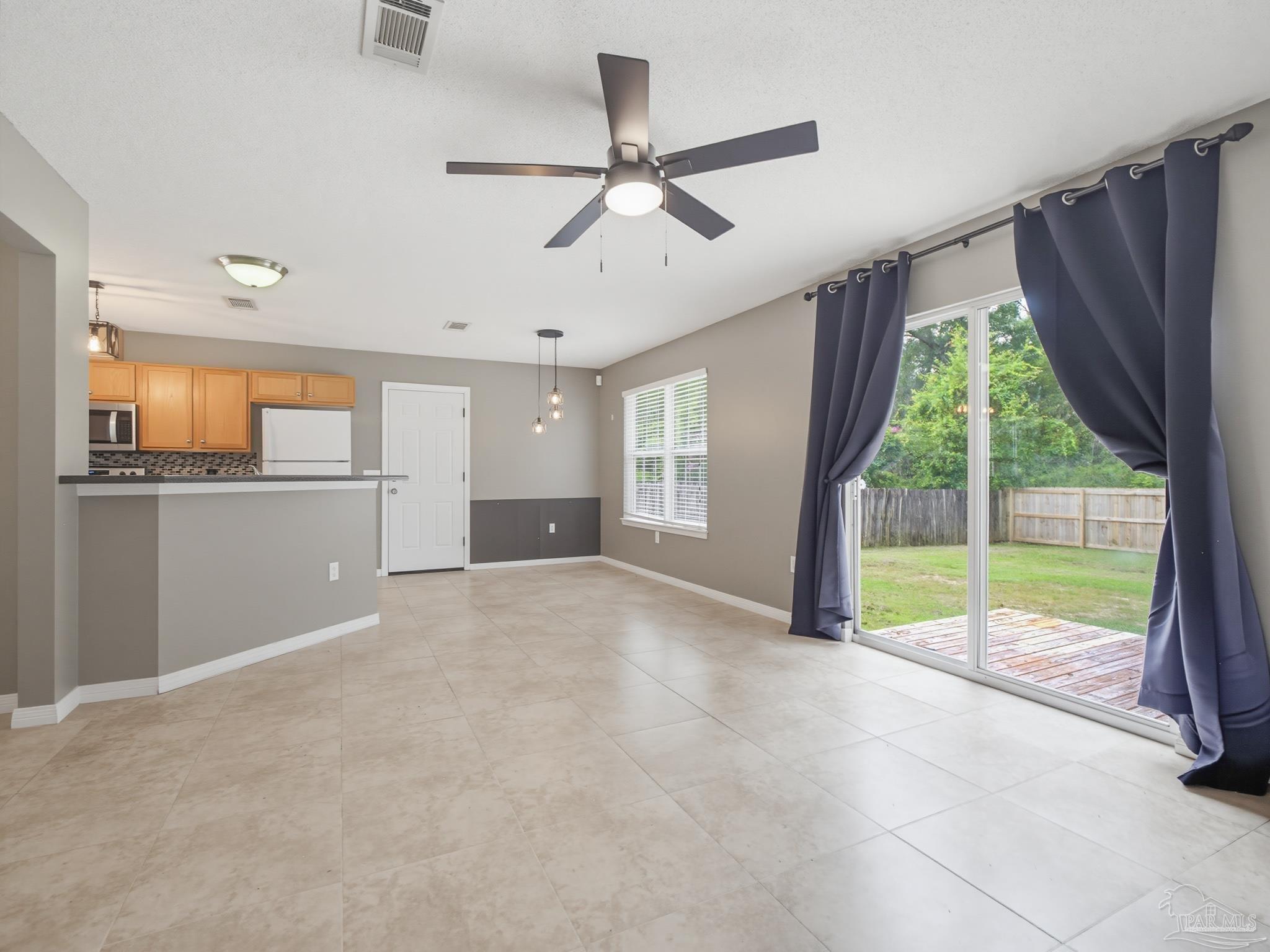 5523 Berryhill Road Milton, FL 32570 - Photo 2 of 30 Gallery Image 2