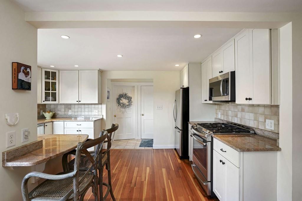 55 Crescent Avenue Scituate, MA 02066 - Photo 17 of 41