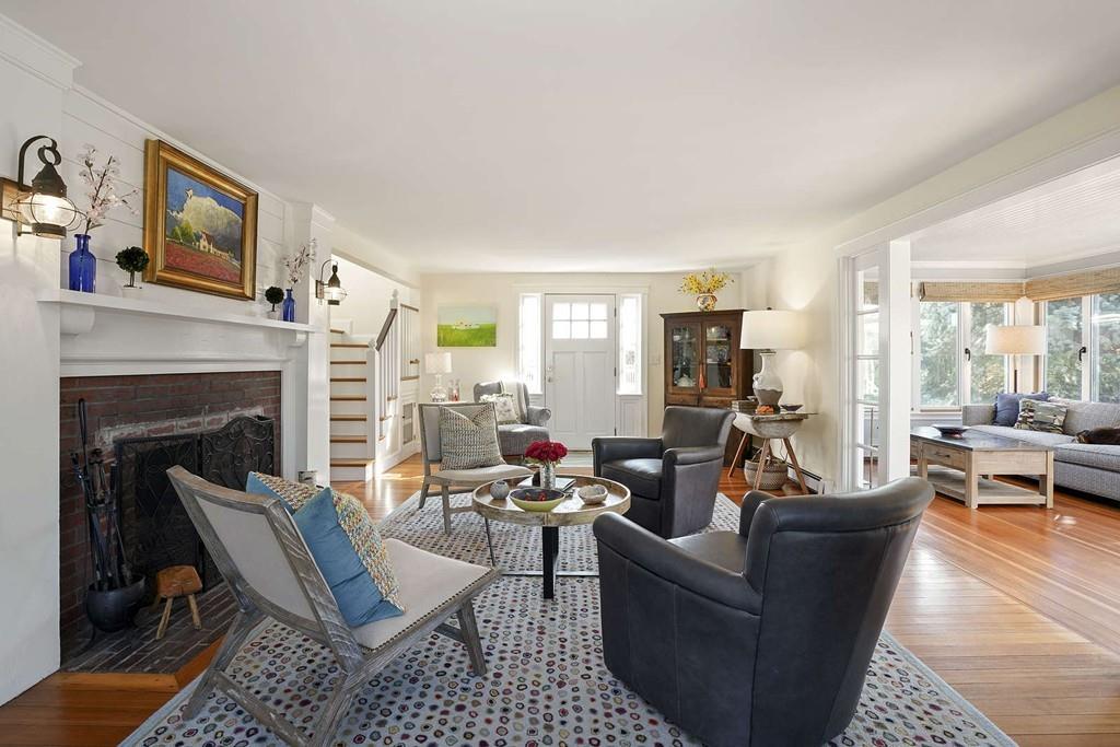 55 Crescent Avenue Scituate, MA 02066 - Photo 7 of 41
