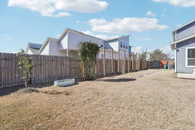 $3,500 | 7113 Garnet Mill Lane, Austin, TX 78744