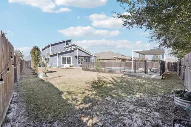 $3,500 | 7113 Garnet Mill Lane, Austin, TX 78744