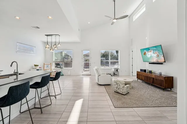 $3,500 | 7113 Garnet Mill Lane, Austin, TX 78744