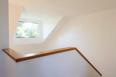 a view of empty room with window