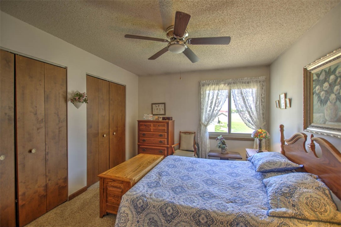 2061 East Mill Stone Road Decatur, IL 62526 - Photo 7 of 11