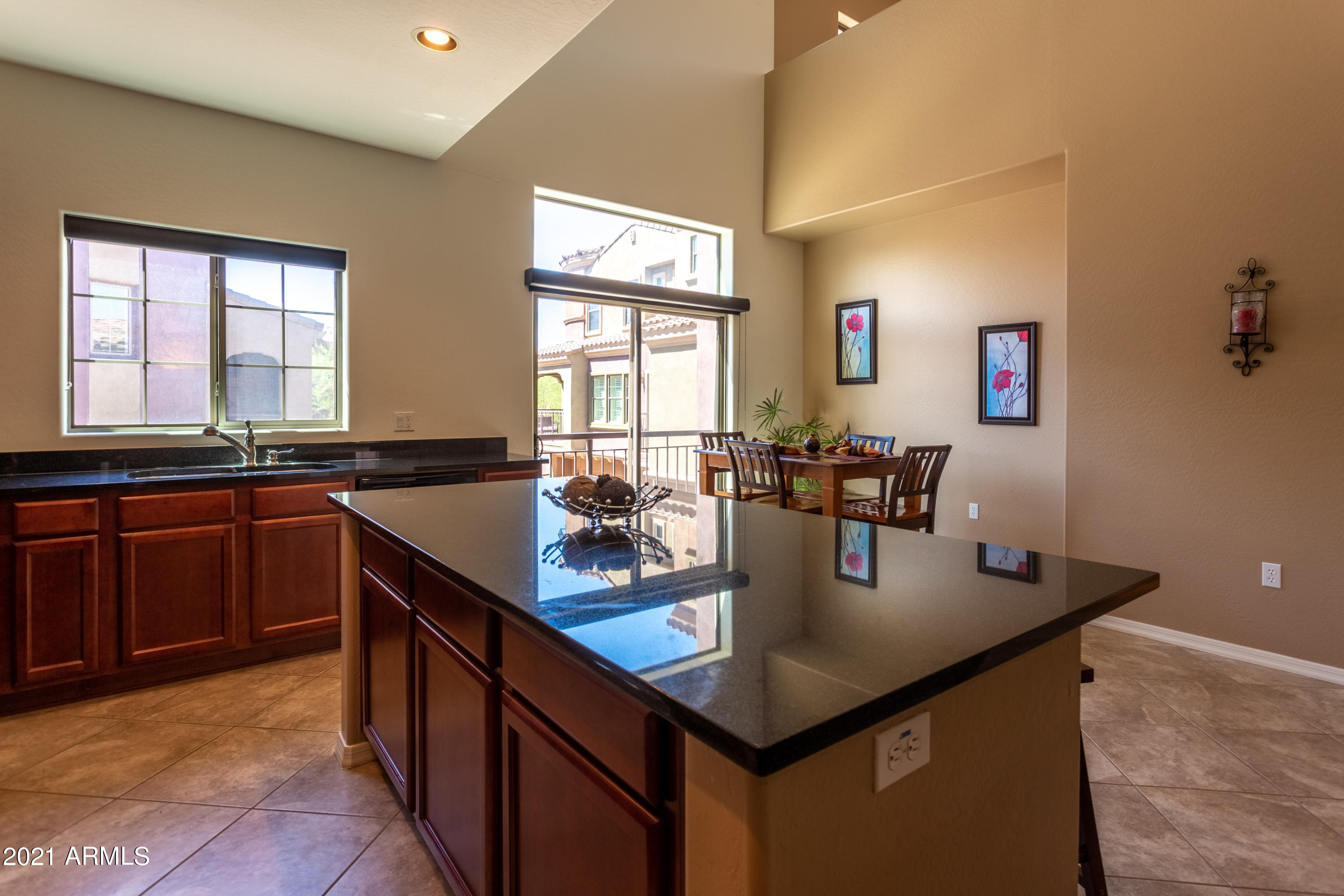 3935 East Rough Rider Road, Unit 1192 Phoenix, AZ 85050 - Photo 4 of 20 Bar height Counter top
