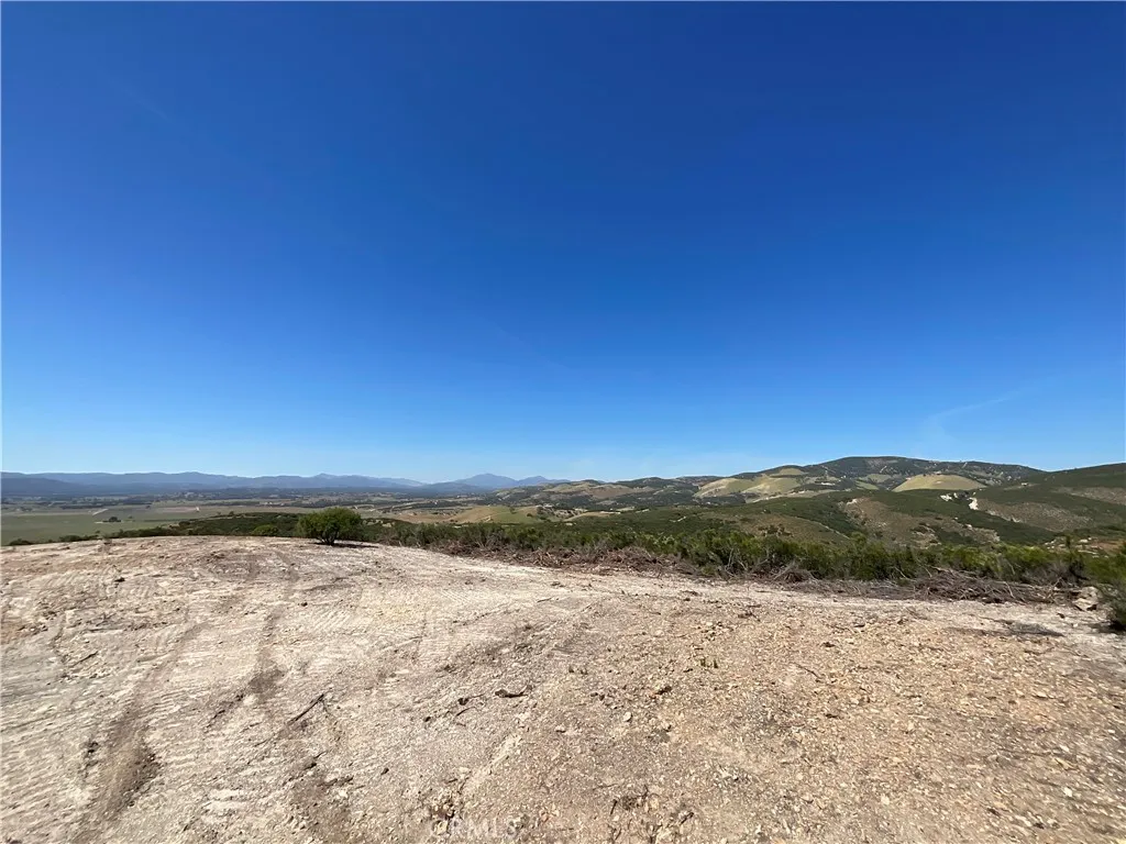 105 Paulsen Road King City, CA 93930 - Photo 14 of 25 a view of an ocean beach