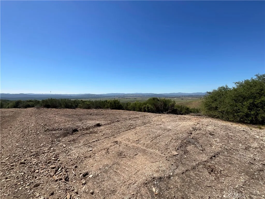 105 Paulsen Road King City, CA 93930 - Photo 18 of 25 a view of outdoor space and yard