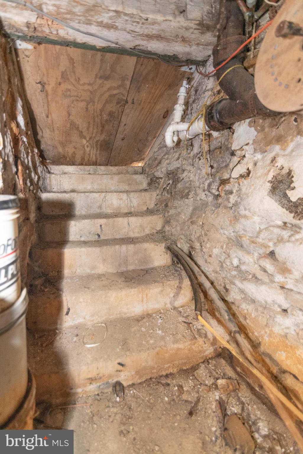 2100 Singerly Road Elkton, MD 21921 - Photo 35 of 67 a view of a backyard of a house