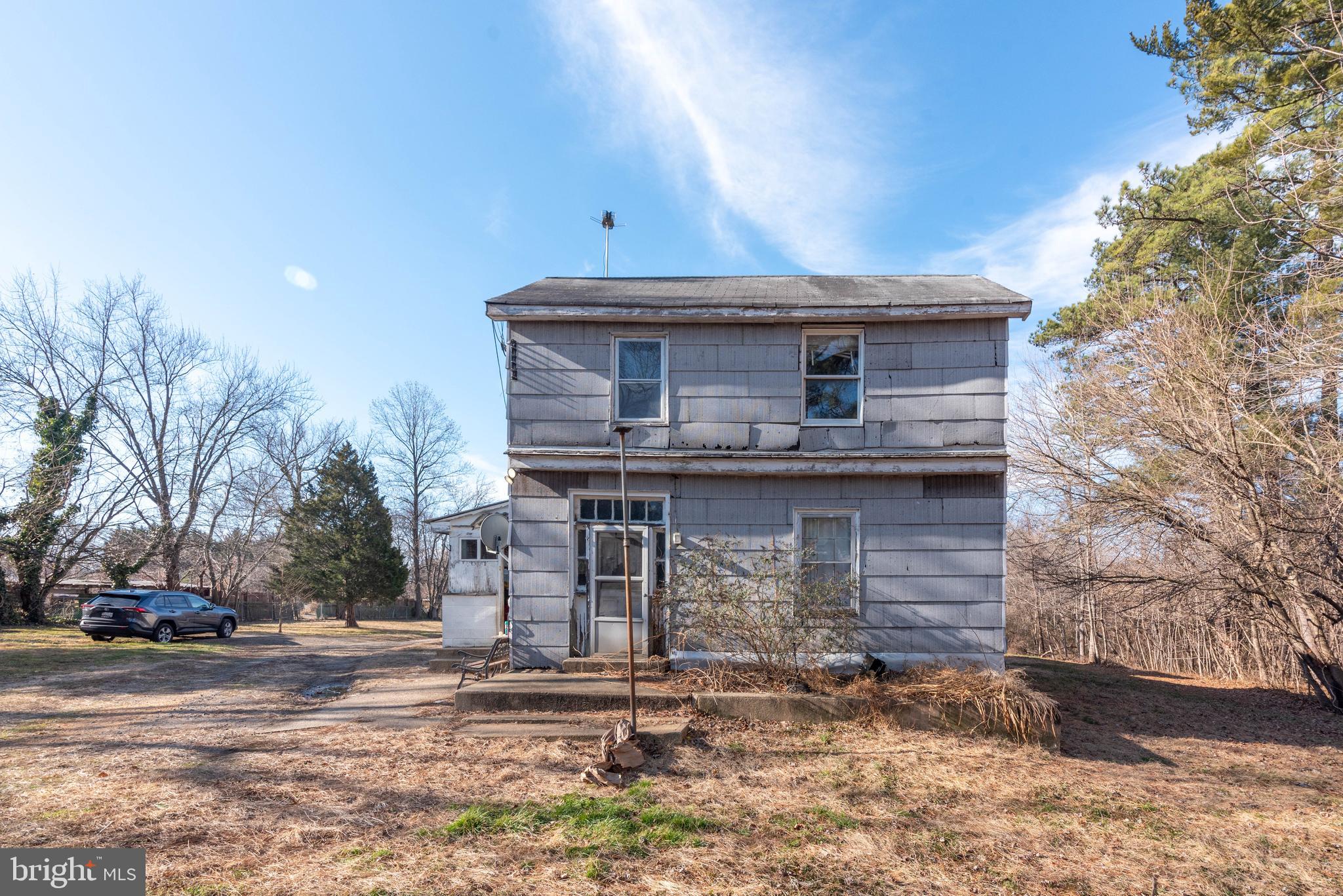 2100 Singerly Road Elkton, MD 21921 - Photo 46 of 67 a front view of a house with a yard
