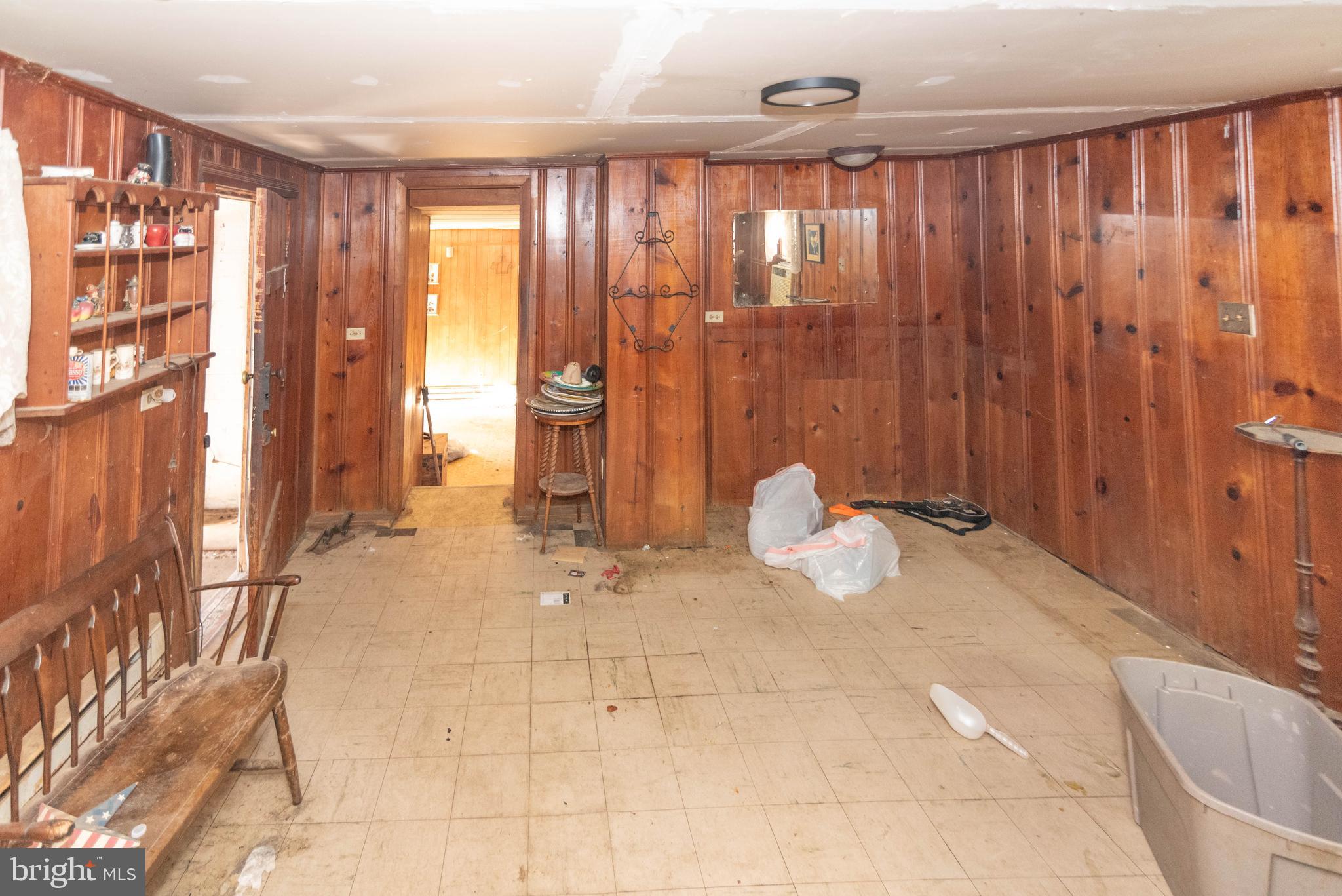 2100 Singerly Road Elkton, MD 21921 - Photo 8 of 67 a bathroom with a bathtub and shower