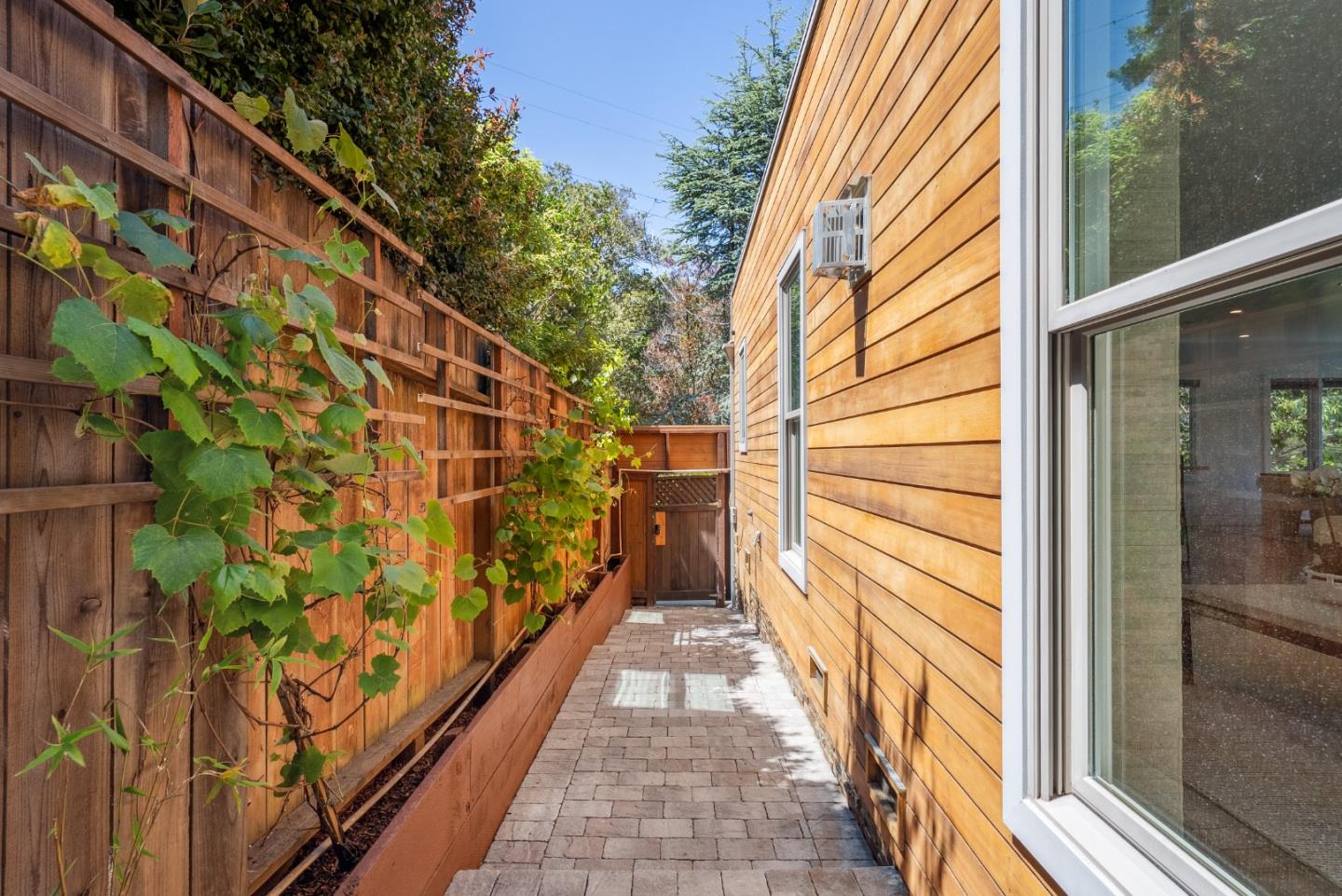 1 Millbrae Circle Millbrae, CA 94030 - Photo 85 of 110