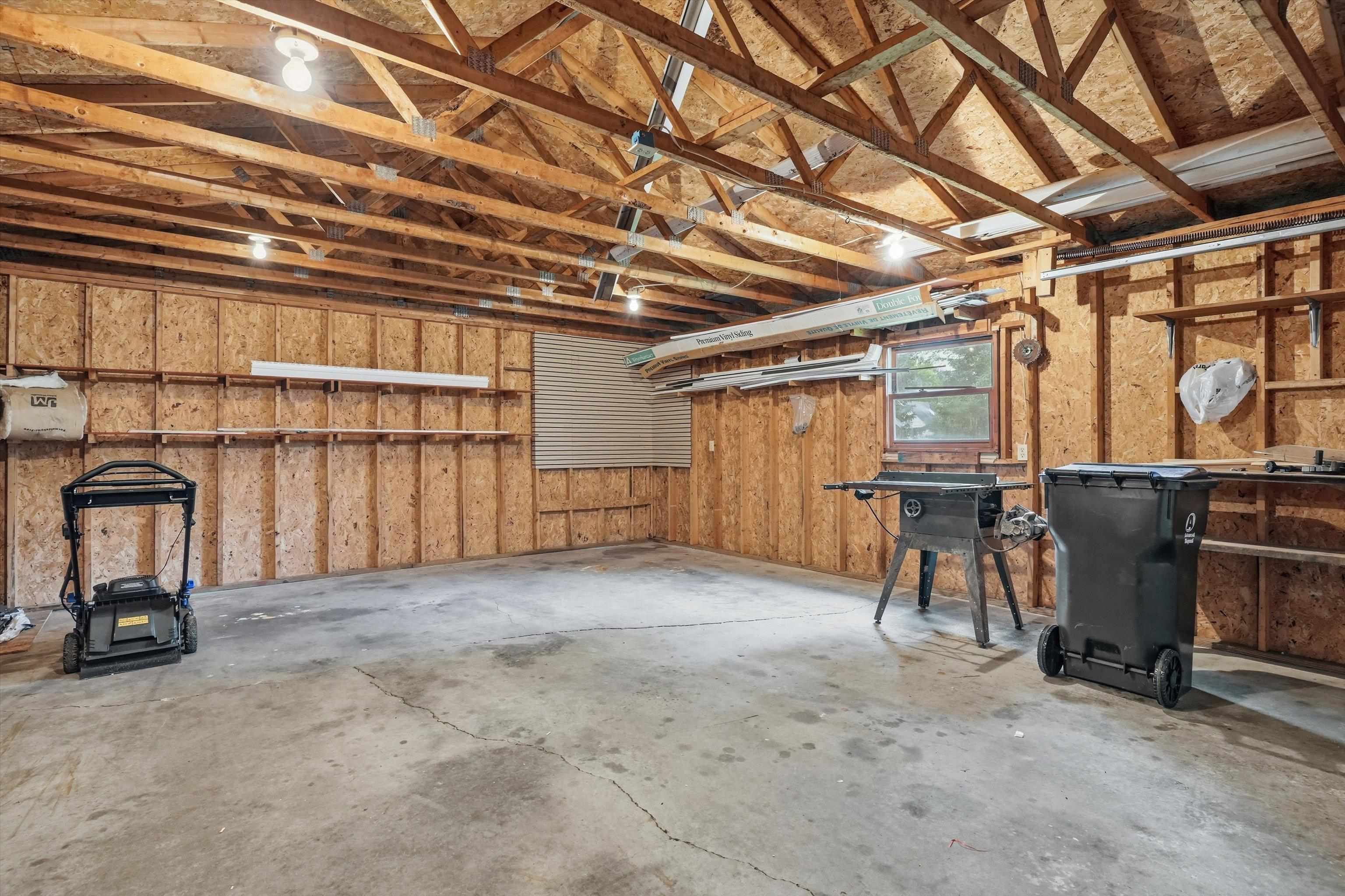 608 East 9th Street Marshfield, WI 54449 - Photo 23 of 25