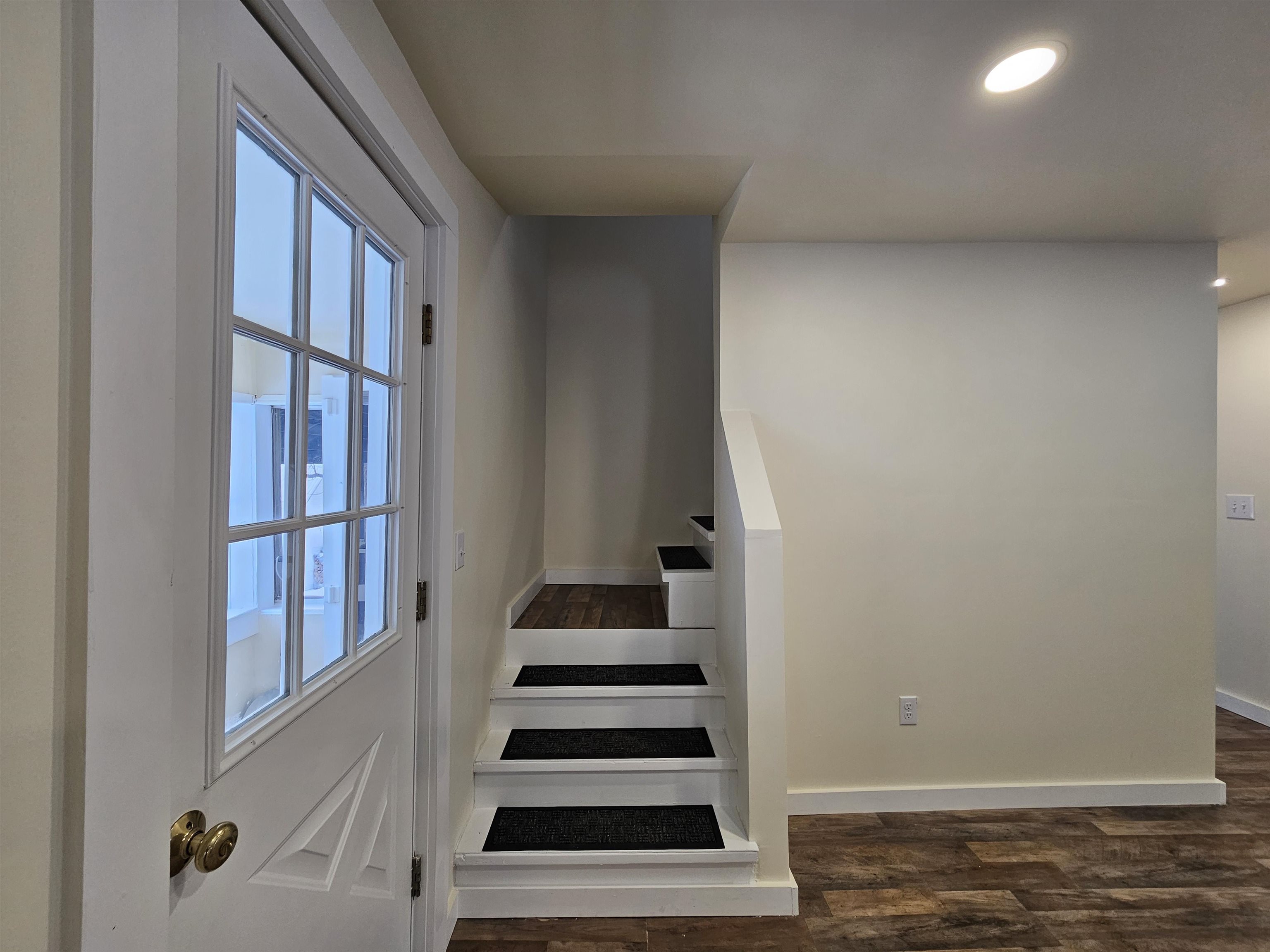 67 Buffalo Street Hardwick, VT 05843 - Photo 9 of 29